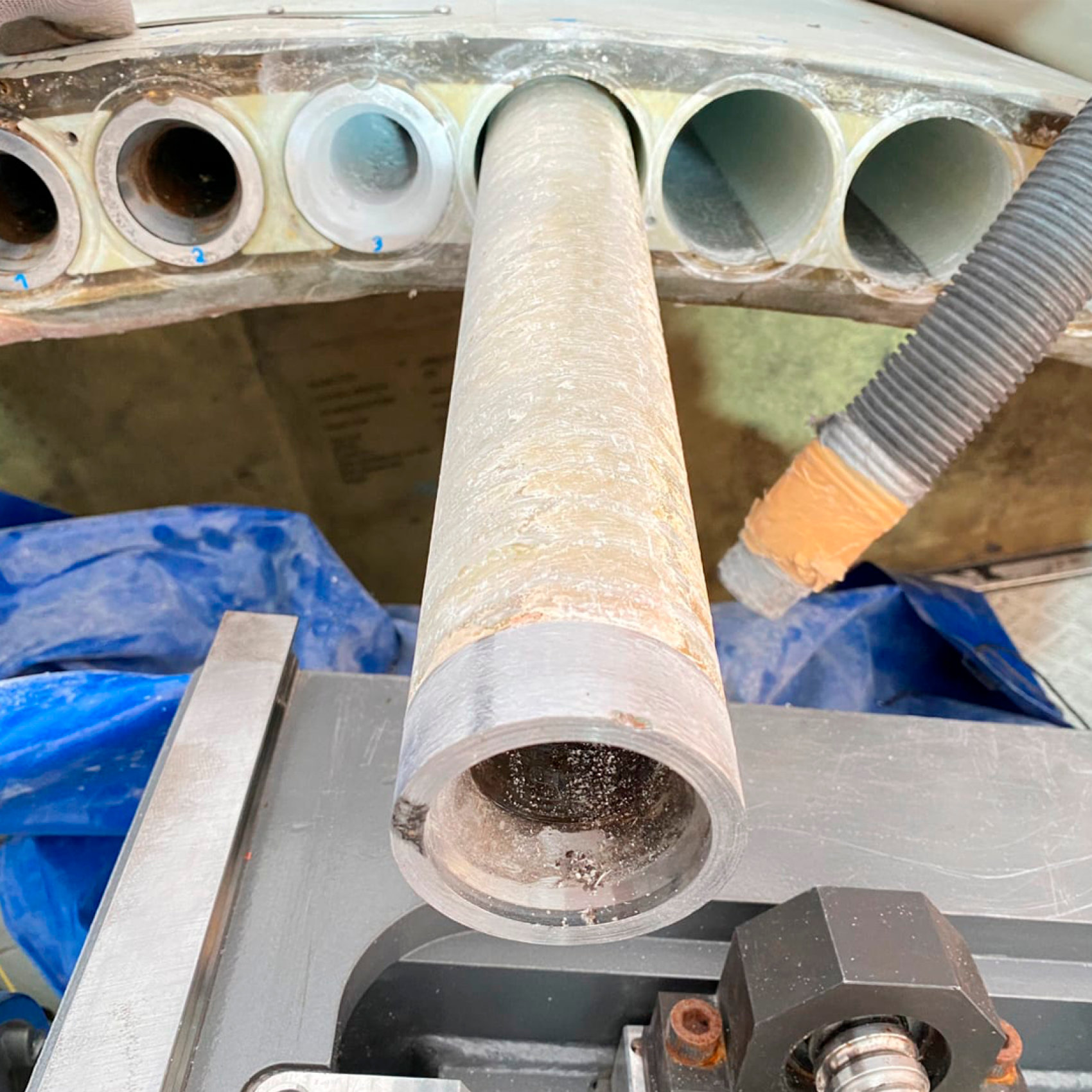 P55 Drilling and taking out old bushing_S