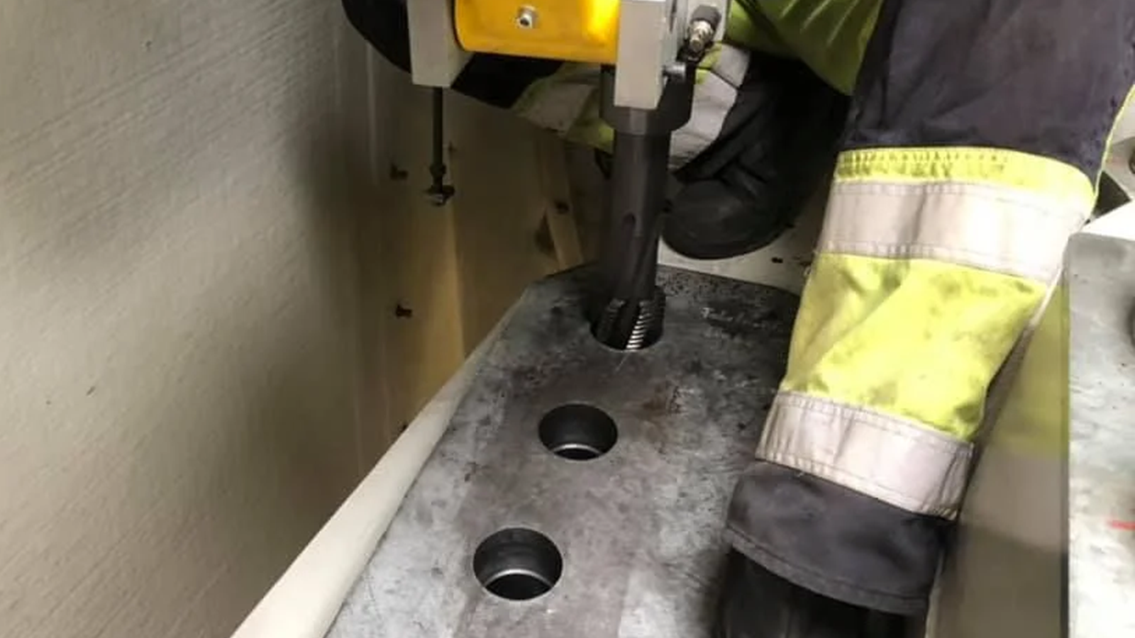 Bolt Removal & Thread Repair
